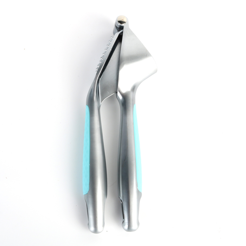 Nov dizajn, trpežna stiskalnica za česen iz cinkove zlitine